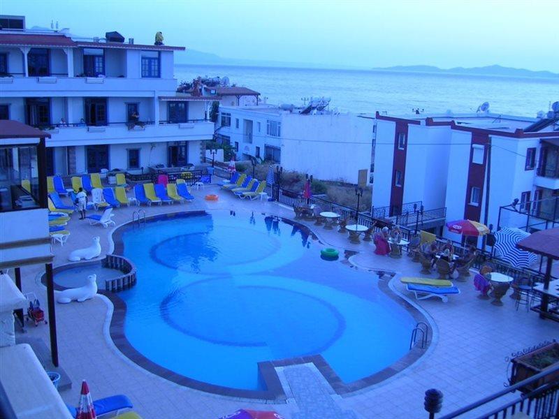 Violin Apartments Turgutreis Bagian luar foto